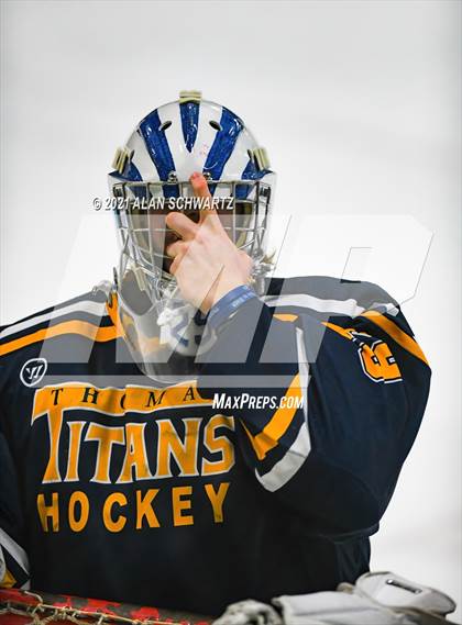 Thumbnail 3 in Webster-Thomas vs. Fairport photogallery.