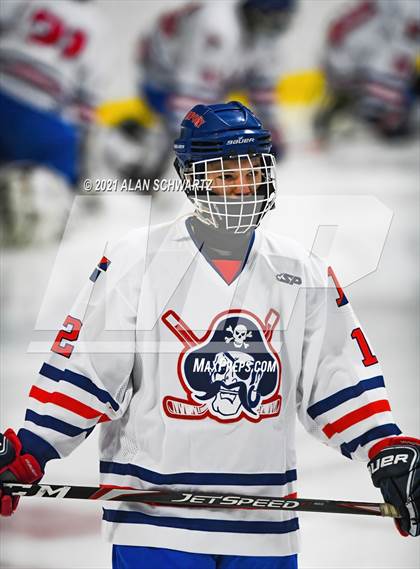 Thumbnail 1 in Webster-Thomas vs. Fairport photogallery.