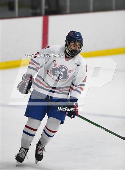 Thumbnail 2 in Webster-Thomas vs. Fairport photogallery.