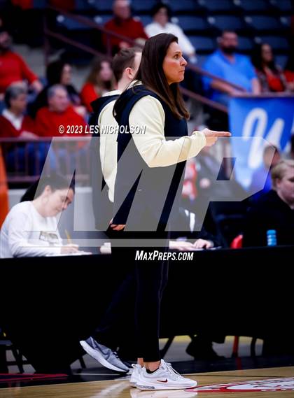 Thumbnail 1 in Corbin vs Pineville (2023 KHSAA 13th Region Quarterfinal) photogallery.