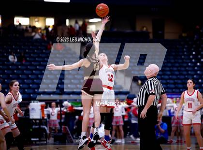Thumbnail 1 in Corbin vs Pineville (2023 KHSAA 13th Region Quarterfinal) photogallery.