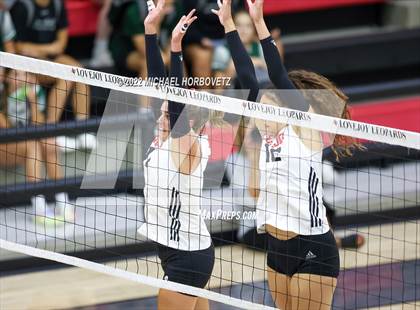 Thumbnail 1 in Prosper @ Lovejoy photogallery.