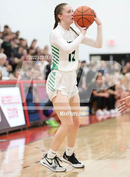 Thumbnail 1 in Dublin Coffman vs. Reynoldsburg (OHSAA D1 Regional Final) photogallery.