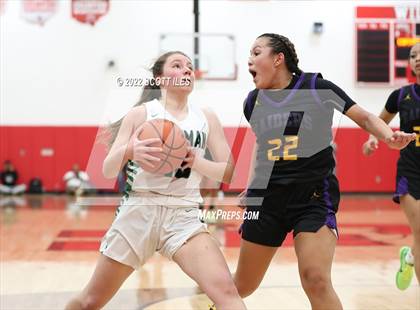 Thumbnail 3 in Dublin Coffman vs. Reynoldsburg (OHSAA D1 Regional Final) photogallery.