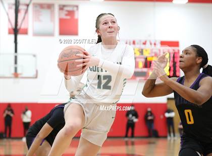 Thumbnail 1 in Dublin Coffman vs. Reynoldsburg (OHSAA D1 Regional Final) photogallery.