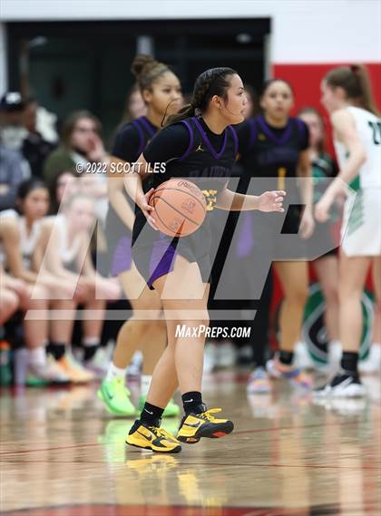 Thumbnail 1 in Dublin Coffman vs. Reynoldsburg (OHSAA D1 Regional Final) photogallery.
