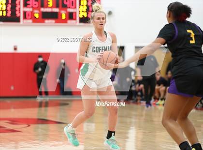 Thumbnail 2 in Dublin Coffman vs. Reynoldsburg (OHSAA D1 Regional Final) photogallery.