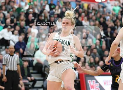 Thumbnail 2 in Dublin Coffman vs. Reynoldsburg (OHSAA D1 Regional Final) photogallery.