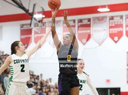 Thumbnail 3 in Dublin Coffman vs. Reynoldsburg (OHSAA D1 Regional Final) photogallery.