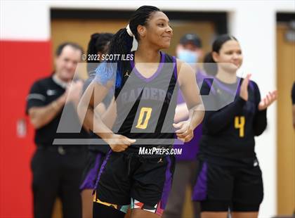 Thumbnail 1 in Dublin Coffman vs. Reynoldsburg (OHSAA D1 Regional Final) photogallery.