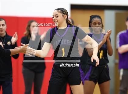 Thumbnail 2 in Dublin Coffman vs. Reynoldsburg (OHSAA D1 Regional Final) photogallery.