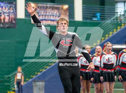 Thumbnail 3 in Forsyth Central (Creekview Classic) photogallery.