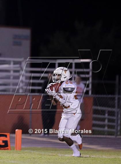 Thumbnail 1 in Lennard @ Plant City photogallery.