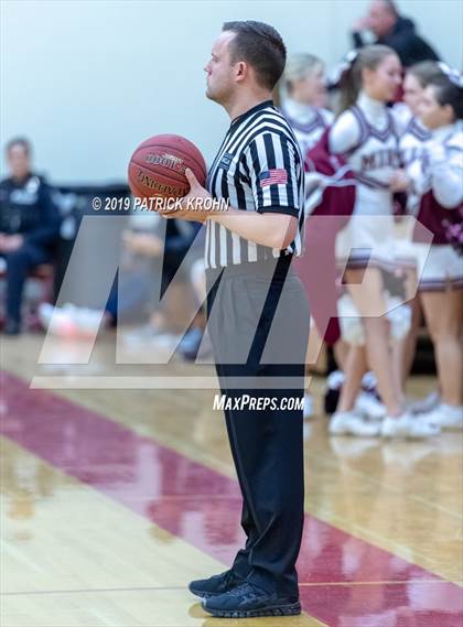 Thumbnail 3 in Bellevue vs. Mercer Island Kingco (WIAA 3A Playoff) photogallery.