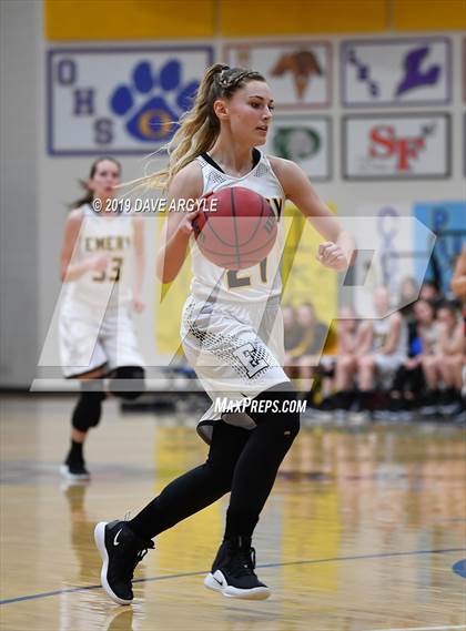 Thumbnail 1 in Emery vs. American Leadership Academy (UHSAA 3A Inter-Region) photogallery.