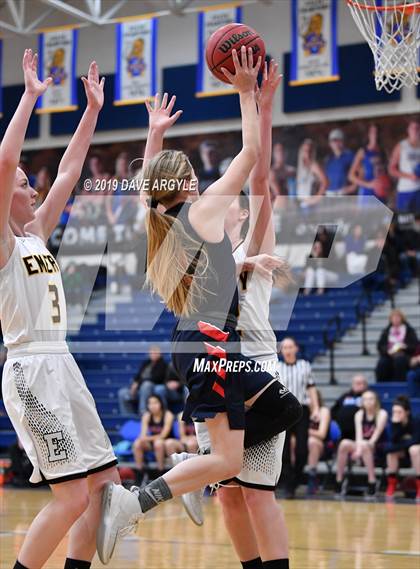 Thumbnail 2 in Emery vs. American Leadership Academy (UHSAA 3A Inter-Region) photogallery.