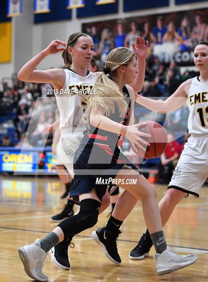 Thumbnail 1 in Emery vs. American Leadership Academy (UHSAA 3A Inter-Region) photogallery.