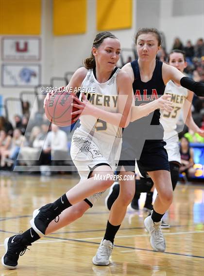 Thumbnail 2 in Emery vs. American Leadership Academy (UHSAA 3A Inter-Region) photogallery.
