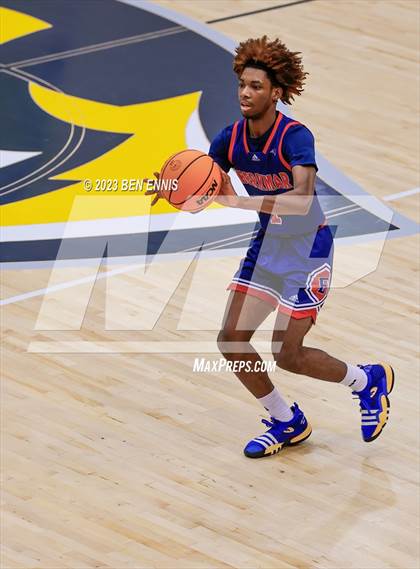 Thumbnail 2 in Berkmar vs. Osborne (Battle in The Peach) photogallery.