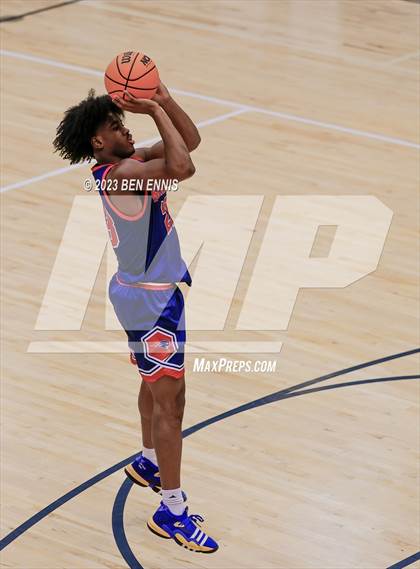 Thumbnail 1 in Berkmar vs. Osborne (Battle in The Peach) photogallery.