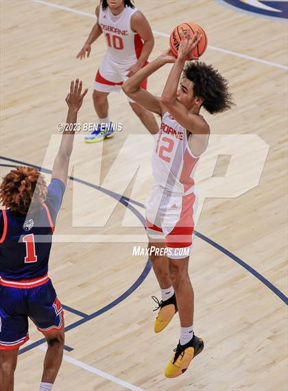 Thumbnail 2 in Berkmar vs. Osborne (Battle in The Peach) photogallery.