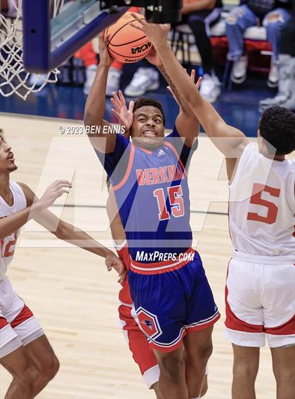 Thumbnail 1 in Berkmar vs. Osborne (Battle in The Peach) photogallery.