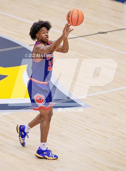 Thumbnail 1 in Berkmar vs. Osborne (Battle in The Peach) photogallery.