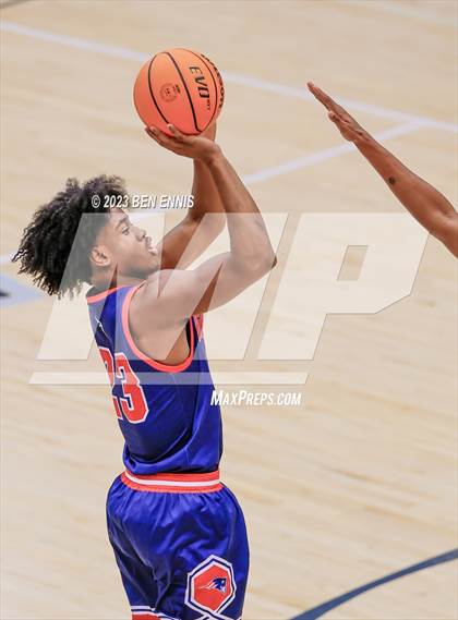 Thumbnail 3 in Berkmar vs. Osborne (Battle in The Peach) photogallery.