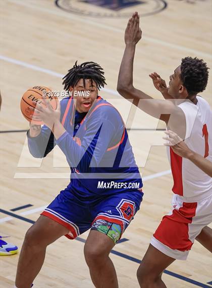 Thumbnail 1 in Berkmar vs. Osborne (Battle in The Peach) photogallery.