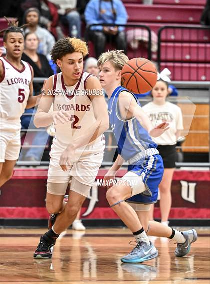 Thumbnail 3 in Hooks @ Liberty-Eylau photogallery.
