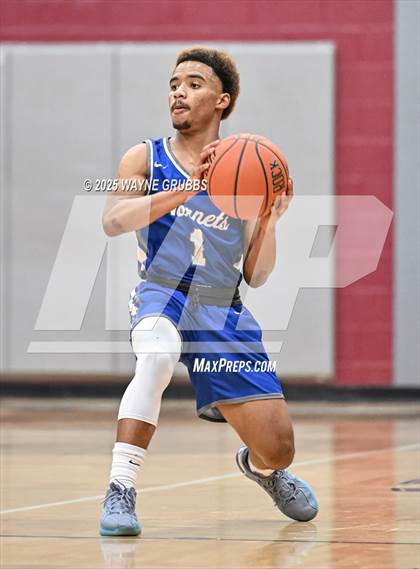 Thumbnail 1 in Hooks @ Liberty-Eylau photogallery.