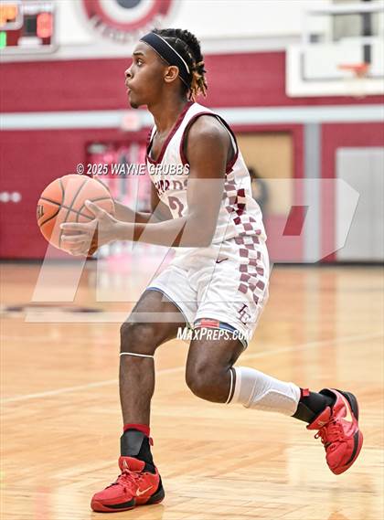 Thumbnail 2 in Hooks @ Liberty-Eylau photogallery.
