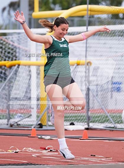 Thumbnail 2 in Irvine vs. Northwood vs. University (Tri Meet) photogallery.