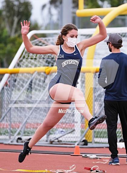 Thumbnail 2 in Irvine vs. Northwood vs. University (Tri Meet) photogallery.