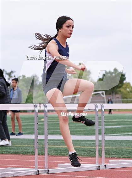 Thumbnail 1 in Irvine vs. Northwood vs. University (Tri Meet) photogallery.