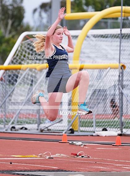 Thumbnail 1 in Irvine vs. Northwood vs. University (Tri Meet) photogallery.