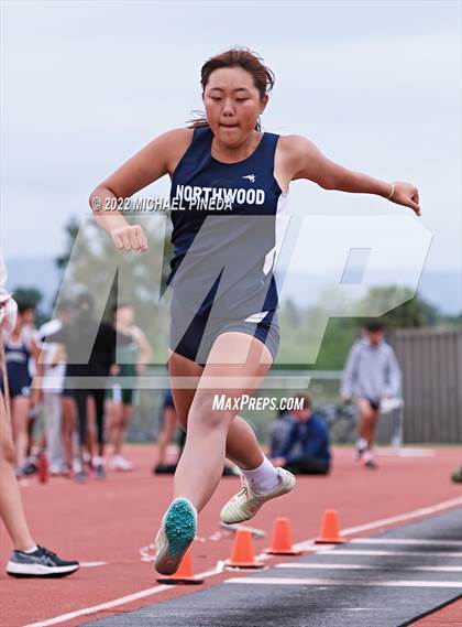 Thumbnail 3 in Irvine vs. Northwood vs. University (Tri Meet) photogallery.