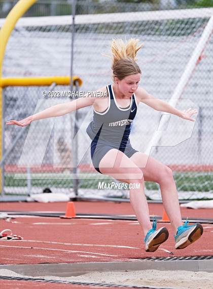 Thumbnail 1 in Irvine vs. Northwood vs. University (Tri Meet) photogallery.