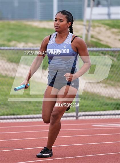 Thumbnail 2 in Irvine vs. Northwood vs. University (Tri Meet) photogallery.