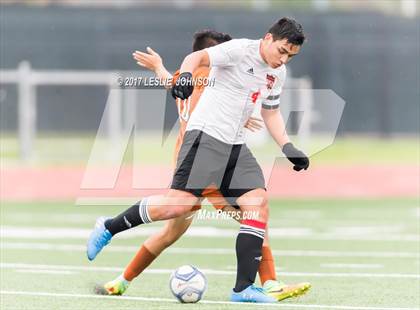 Thumbnail 3 in Dobie vs. MacArthur photogallery.