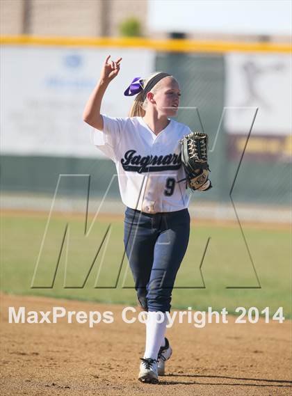 Thumbnail 1 in Lewisville @ Flower Mound photogallery.