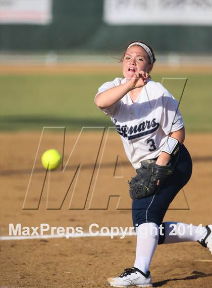 Thumbnail 1 in Lewisville @ Flower Mound photogallery.