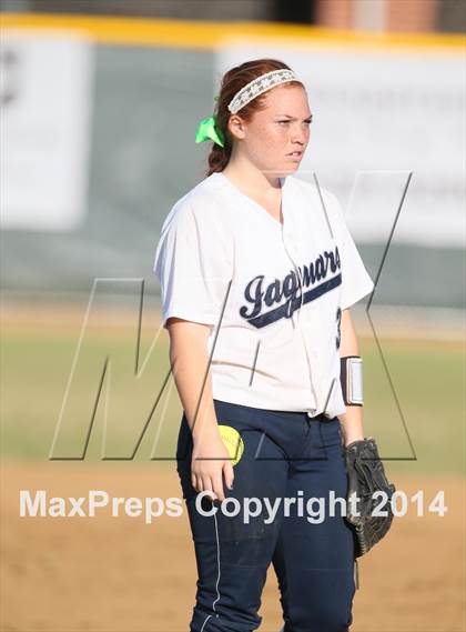Thumbnail 2 in Lewisville @ Flower Mound photogallery.