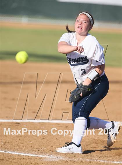 Thumbnail 3 in Lewisville @ Flower Mound photogallery.