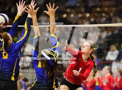 Thumbnail 2 in Haxtun vs. Simla (CHSAA 1A Round 3) photogallery.