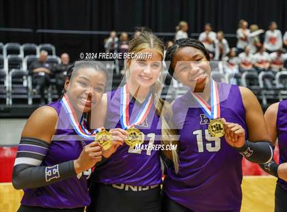 Thumbnail 2 in Neches vs. Harrold (UIL 1A Volleyball Final Medal Ceremony) photogallery.