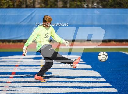 Thumbnail 3 in McQuaid Jesuit vs. Half Hollow Hills West (NYSPHSAA AA Final) photogallery.