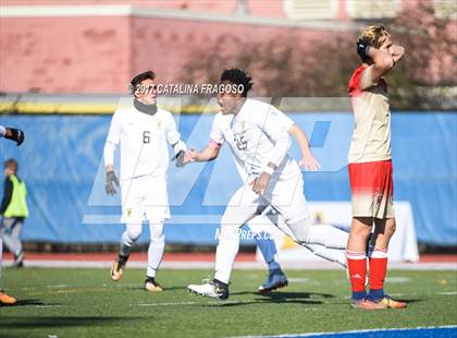 Thumbnail 2 in McQuaid Jesuit vs. Half Hollow Hills West (NYSPHSAA AA Final) photogallery.