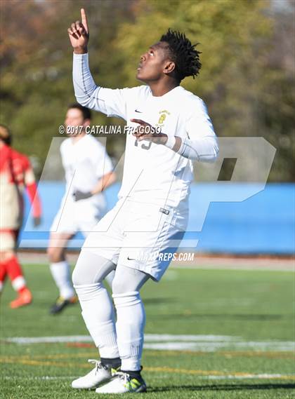 Thumbnail 3 in McQuaid Jesuit vs. Half Hollow Hills West (NYSPHSAA AA Final) photogallery.