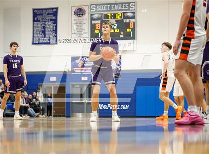 Thumbnail 3 in Elder vs Ryle photogallery.